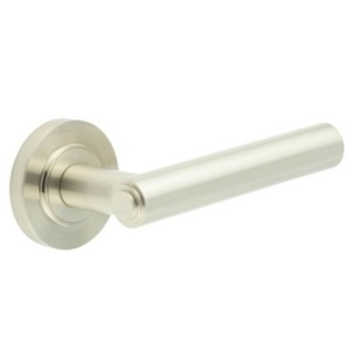 RICHMOND LEVER HANDLE ON ROSE - (7 ROSE OPTIONS)